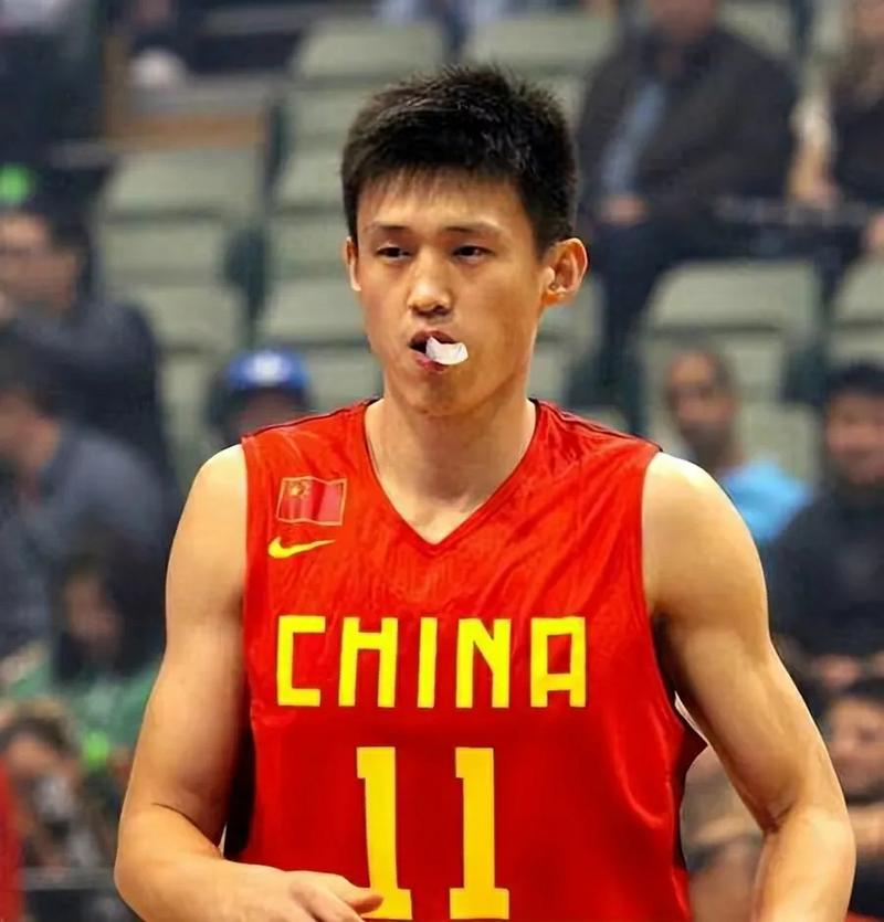 Short Quiff Ngắn